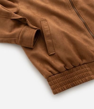 Campera con Detalles en Recorte y Bajo con Elástico 3