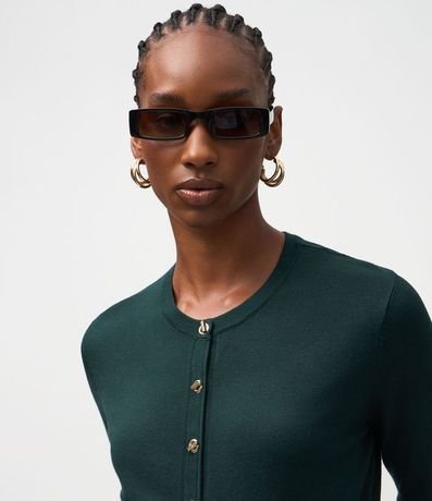 Cardigan Regular en Punto con Botones y Modelo 3