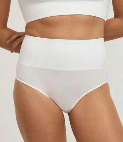 Bombacha Alta en Poliamida Seamless Acanalada 2
