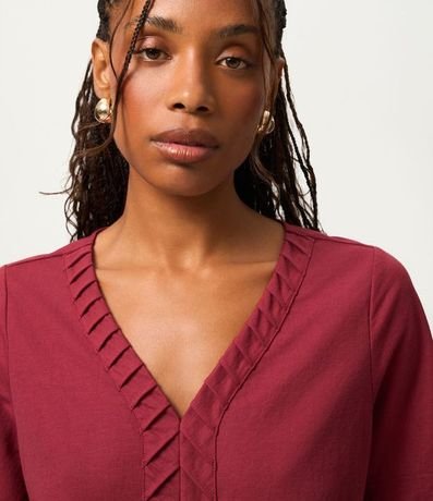Blusa Slim en Piquet con Escote V y Detalle Texturizado 3
