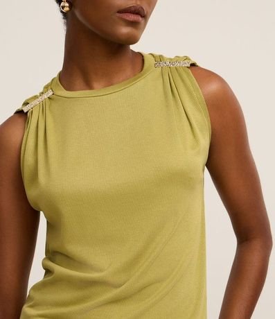 Blusa Acanalada en Rib con Detalle Metalizado en el Hombro 3