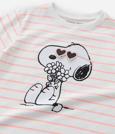 Remera Infantil Comfort con Estampa de Rayas Snoopy - Talle 1 a 6 años 4