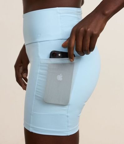 Bermuda Deportiva en Microfibra con Bolsillos y Cintura en Tule 6