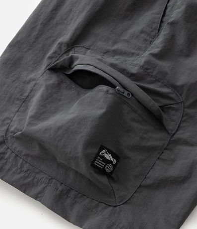 Bermuda Cargo Lisa en Tejido Tecnológico 9