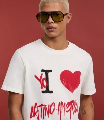 Remera Regular en Algodón con Estampa de Corazón y Escrita Estilo Grafite 4