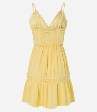 Vestido Texturizado con Detalles en Encaje 8