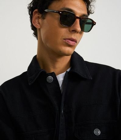 Campera Trucker Jeans con Cuello Inglés y Bolsillos 3