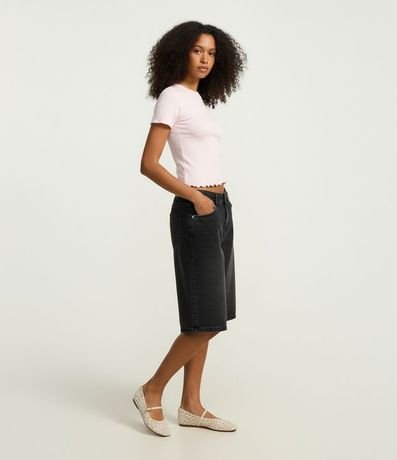 Blusa en Viscosa Texturizada y con Bajo Ondulado 5