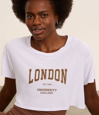 Remera Boxy Deportiva en Poliamida Texturizada con Estampa London 3
