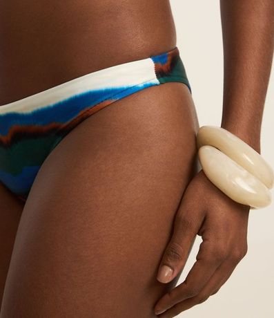 Bikini Bombacha Básica en Microfibra con Estampa Aquarelada 3