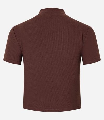 Blusa Básica Texturizada en Viscosa con Cuello Alto 8