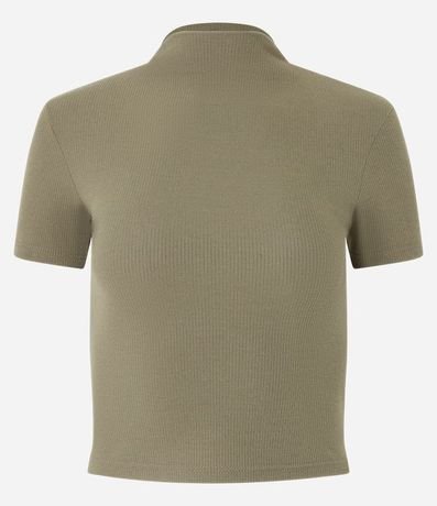 Blusa Básica Texturizada en Viscosa con Cuello Alto 4