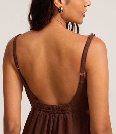 Vestido Midi en Sarga con Escote Corazón y Cutouts 3