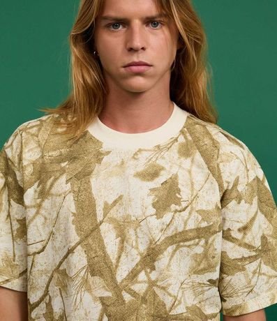 Remera Boxy en Algodón con Estampa de Follaje 7