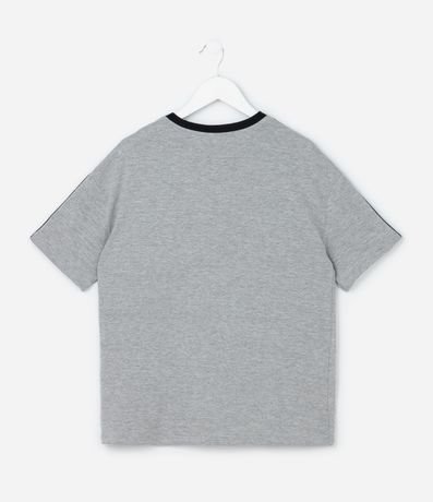 Remera Infantil con Estampa y Lettering Kuromi - Talle 7 a 14 años 2