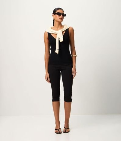 Blusa Acanalada en Punto con Escote v y Espalda Descotada 3