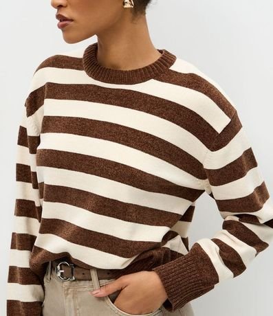 Suéter en Chenille con Estampado Rayada y Cuello Redondo 5