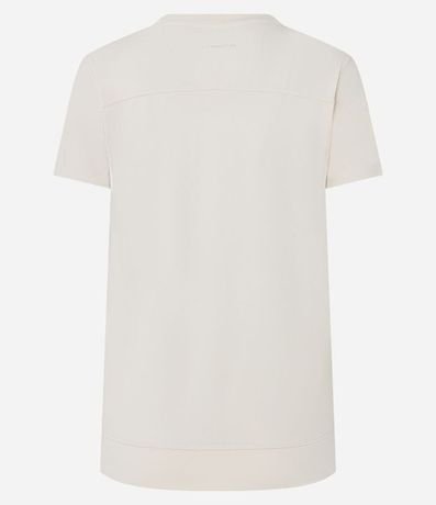 Remera Deportiva en Microfibra Agujerada con Bajo Mullet 7