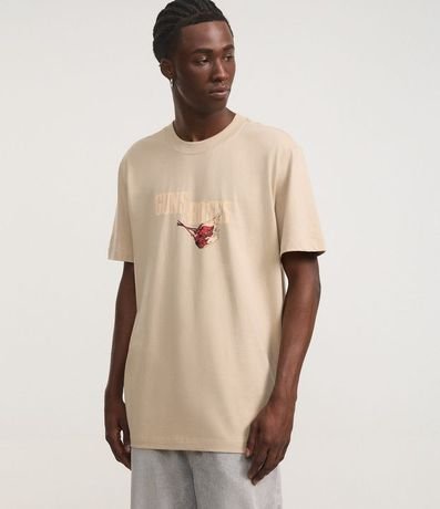 Remera Comfort en Algodón con Estampa de Águila con Flores Guns N' Roses 2