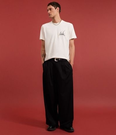 Remera Comfort en Algodón con Estampa Tribal y Lettering Pure Chaos 6