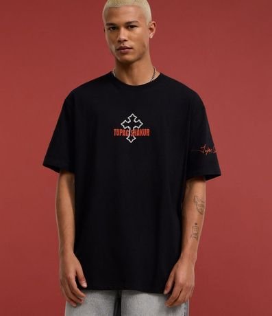 Remera Relaxed en Algodón con Estampa de Cruz y Lettering Tupac Shakur 2