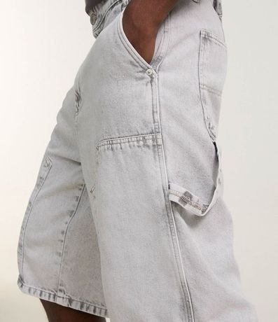 Bermuda Baggy en Jeans con Bolsillo Carpenter 4