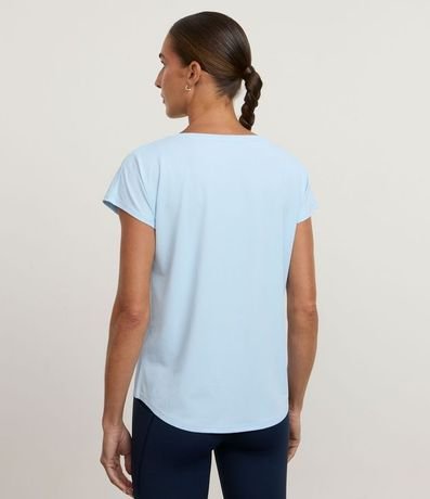 Remera Deportiva en Microfibra Texturizada 3