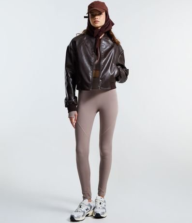 Campera Bomber en PU con Cuello Alto 2