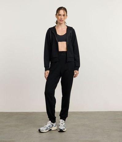 Campera Deportiva con Modal y Bolsillo Canguro 2