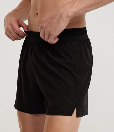 Bermuda Deportiva en Microfibra Liso Running Perforada 4
