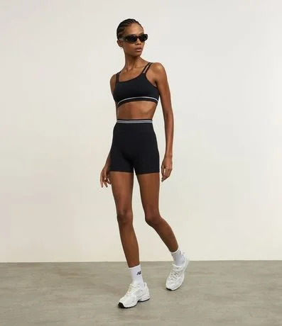 Bermuda Crossfitera Deportiva Seamless con Rayas Contrastantes 1