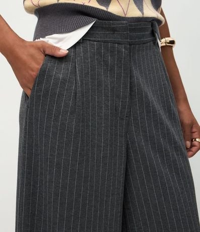 Pantalón Pantalona en Modal con Raya de Tiza 4