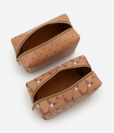 Kit 03 Neceseres con Estampa de Carpinchos 4