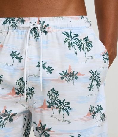 Bermuda Playera en Microfibra con Estampa de Palmeras 3
