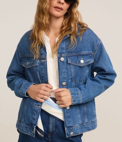 Campera Trucker Amplia en Jeans con Bolsillos 5