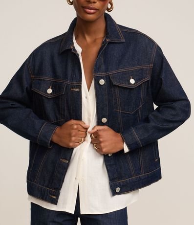 Campera Trucker Amplia en Jeans con Bolsillos 7