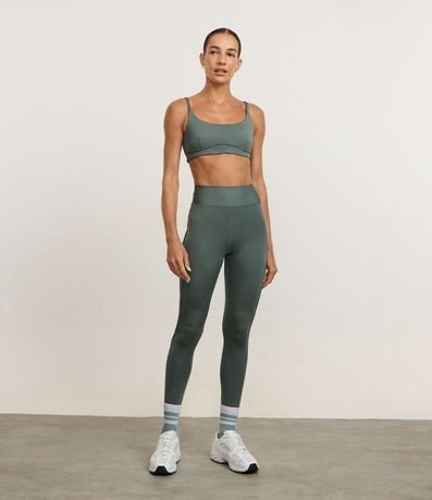 Top Deportivo con Copa y Breteles Finos Fijos 2