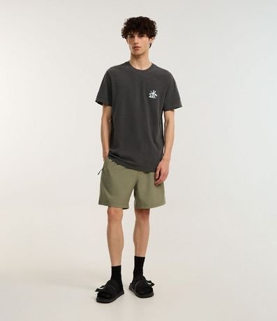 Remera Comfort en Algodón con Estampa de Palmeras y Lettering El Cuco 2