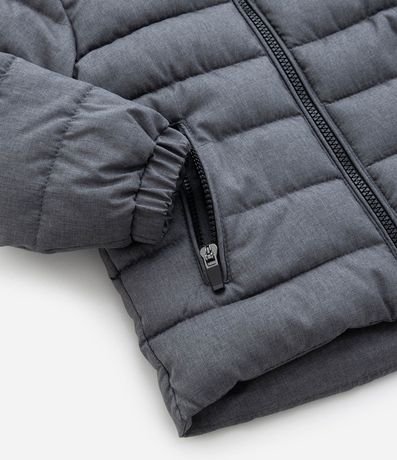 Campera Infantil con Capucha y Recorte Texturizado – Talle 1 a 4 años 3