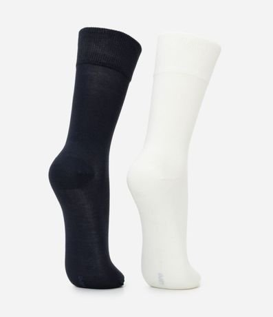 Kit 02 Medias Caña Larga en Poliamida con Bambú 3