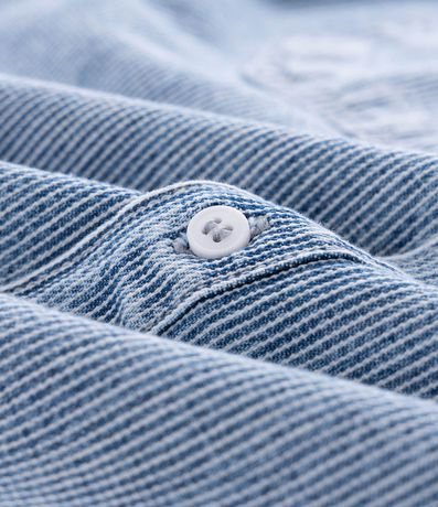 Camisa Boxy en Jeans con Estampa de Rayas y Bolsillos 11