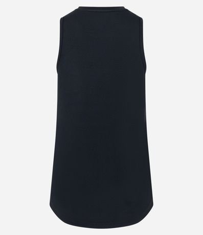 Musculosa Deportiva en Microfibra Ligera con Ruedo Redondeado 3