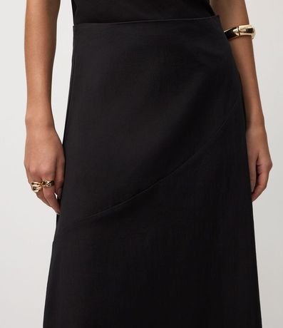 Pollera Midi Evasê en Bengalina con Recorte Delantero 4