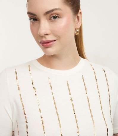 Remera en Viscolycra con LLuvias de Lentejuela Curve & Plus Size 3