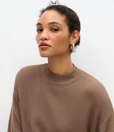 Blusa en Punto con Sisa Deslocada y Manga Amplia 3
