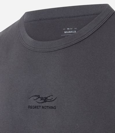 Musculosa Muscle en Rib con Estampa Delantero Bordada 5