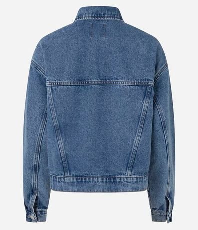 Campera Boxy en Jeans con Bolsillos y Recortes 2