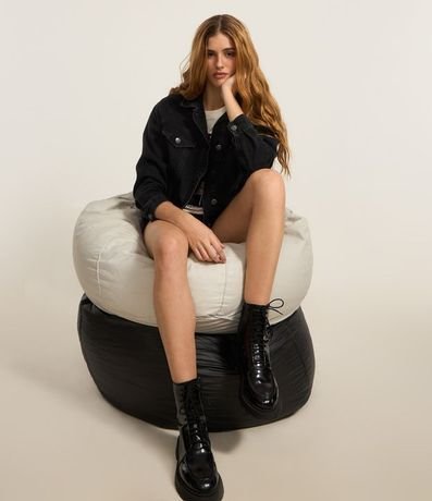 Campera Boxy en Jeans con Bolsillos y Recortes