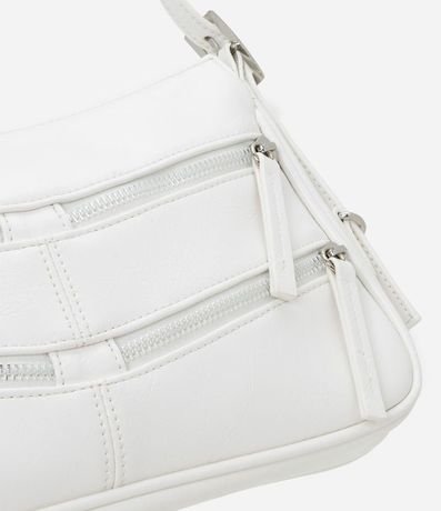 Bolso Baguette Pequeño con Detalles en Cremalleras y Tiradores 4