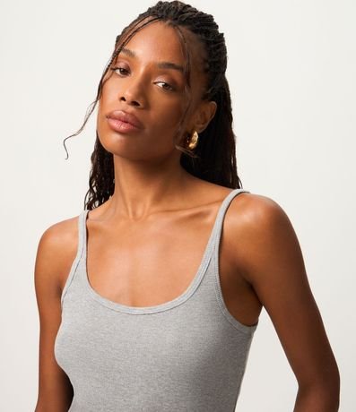 Blusa Acanalada en Rib con Escote U y Bretel Fino 3